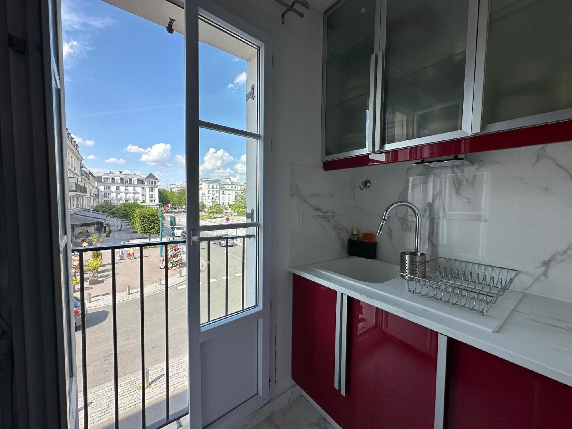 Appt Vue Place De Toscane - 4Min Disneyland-Paris Serris Eksteriør bilde